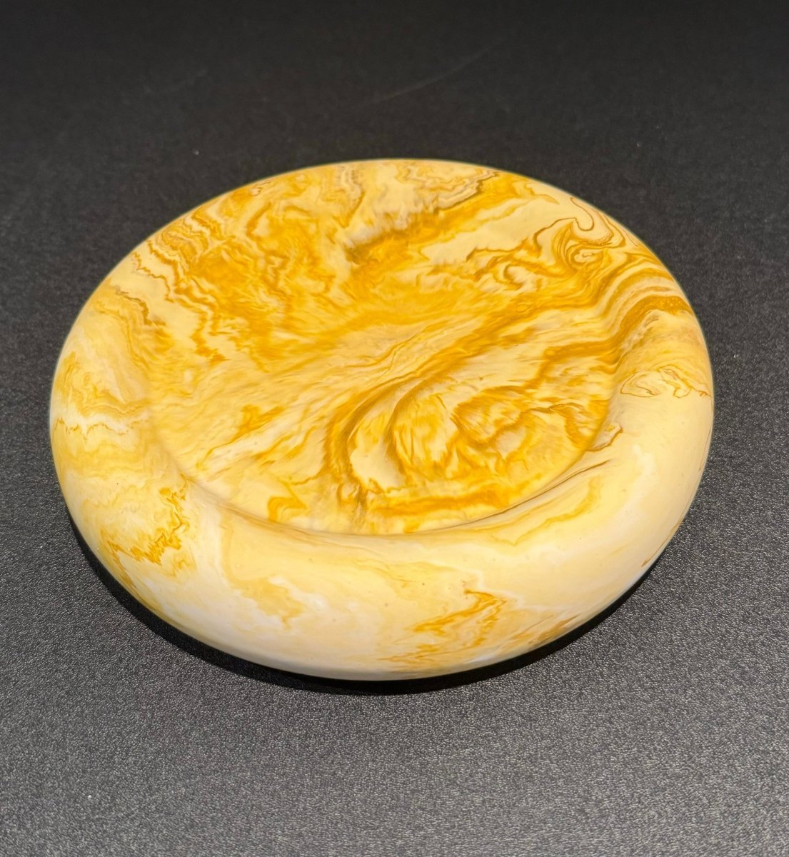 Round trinket tray - Inside Seventy Two