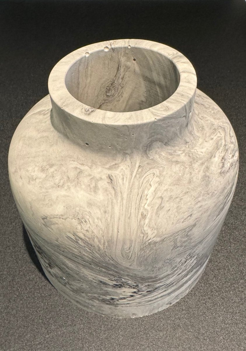 Vase (Medium) - Inside Seventy Two